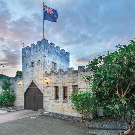 Unique Castle In Auckland Villa Екстериор снимка