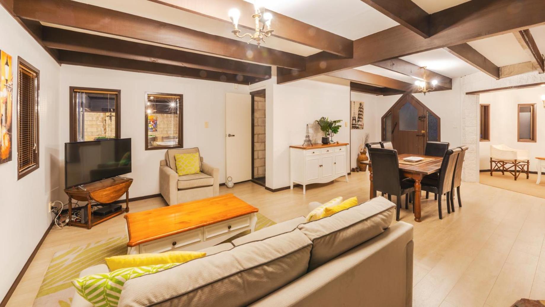 Unique Castle In Auckland Villa Екстериор снимка